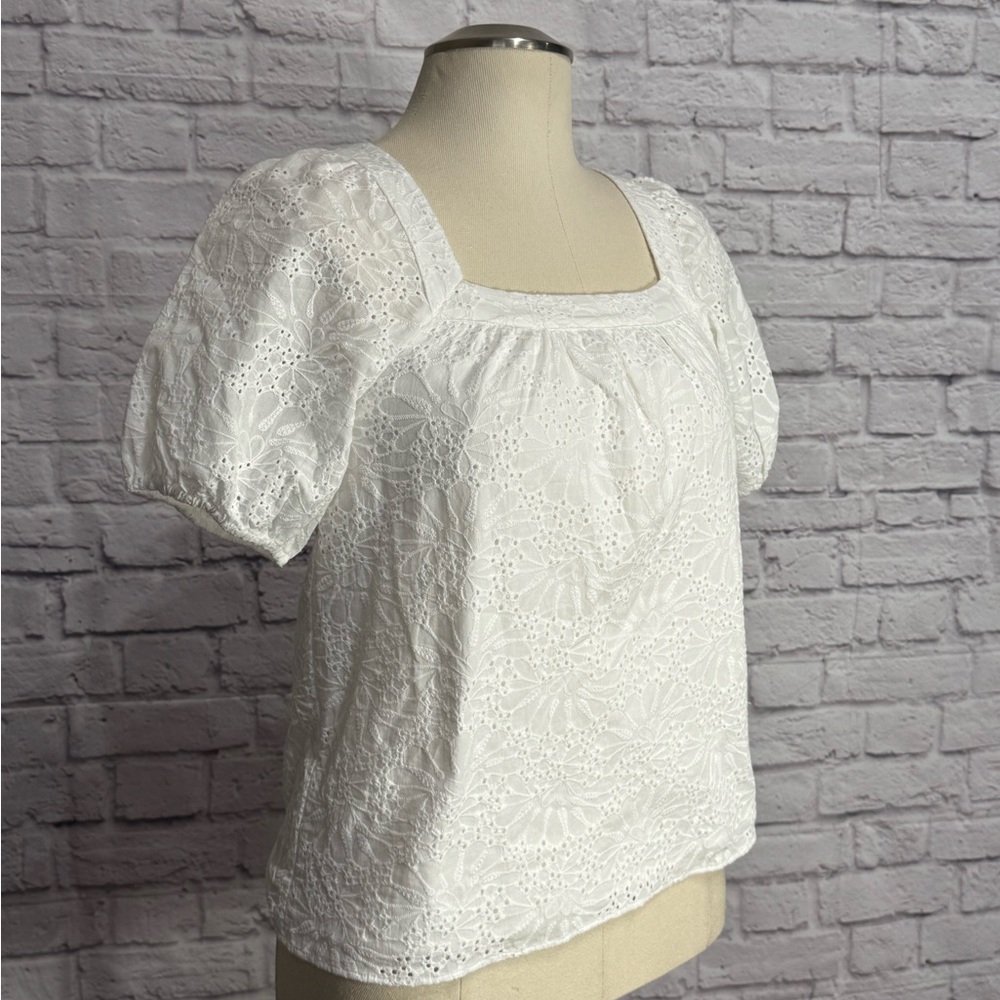 LOFT White Eyelet Women's Top